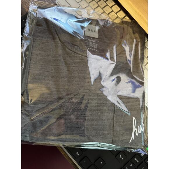 HUF Mens Classic Tee, front pocket with huf logo, back "H"logo, gray, size M - Picture 7 of 7